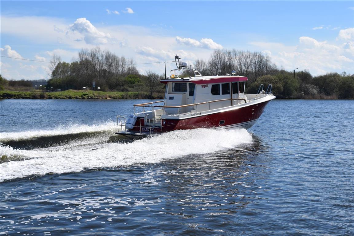 Bateau Botnia Marin TARGA 32