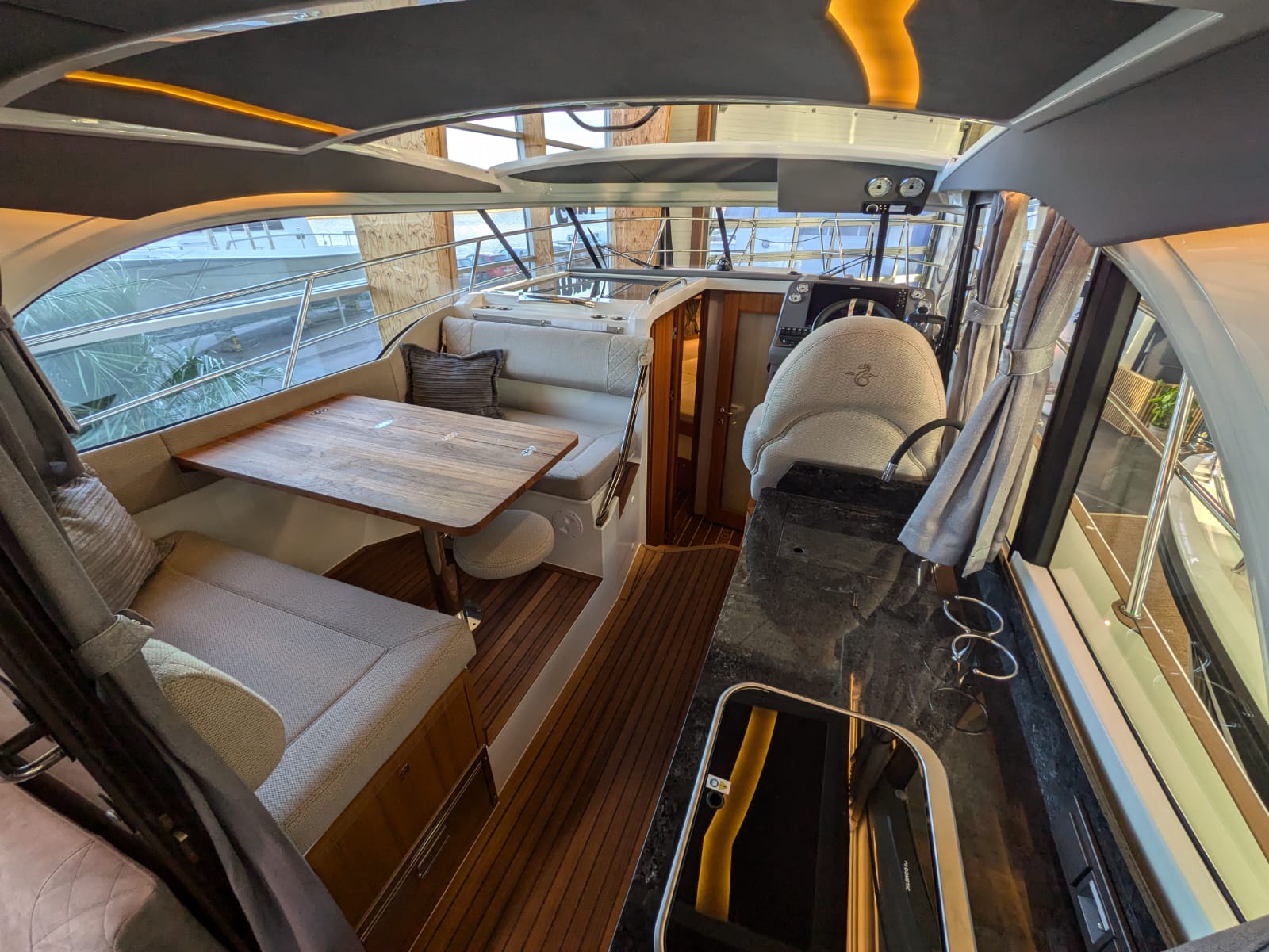 Bateau Marex 330 Scandinavia