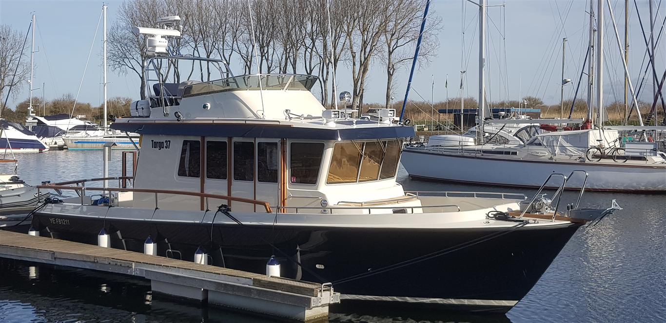 Bateau Botnia Marin Targa 37